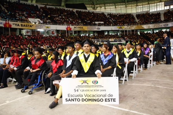 Quincuagésima Cuarta Graduación 2019 de las Escuelas Vocacionales de Santo Domingo Este